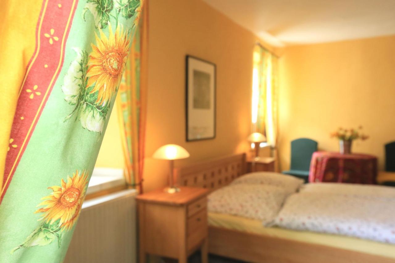 Hotel Weingewolbe Bermersheim Eksteriør bilde